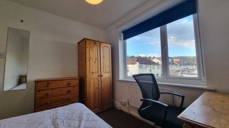 Upper Bevendean Avenue, Brighton 1 bedroom house to rent - Photo 3