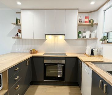 2 Bedroom Apartment in Kings Beach - Photo 6
