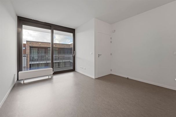 VERZORGD APPARTEMENT / RECENT / INCL. AUTOSTAANPLAATS - Photo 1