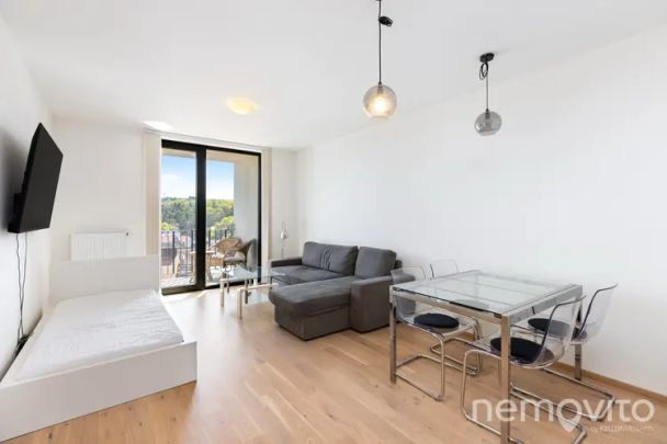 Pronájem bytu 2+kk 58 m - Fotografie 1