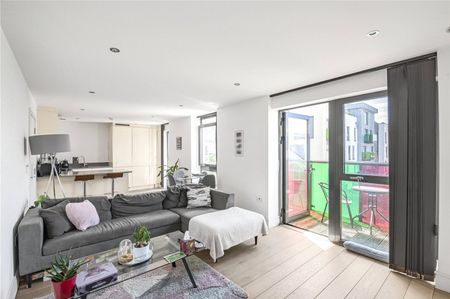 Bicycle Mews, London, SW4 - Photo 3