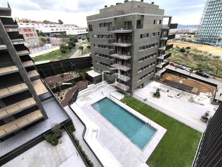 Excellent 3 Bedroom apartment for rent in Esplugues, Barcelona - Foto 4