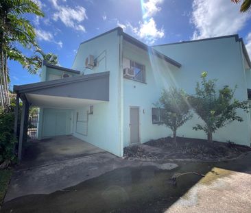 Trinity Beach - Photo 1