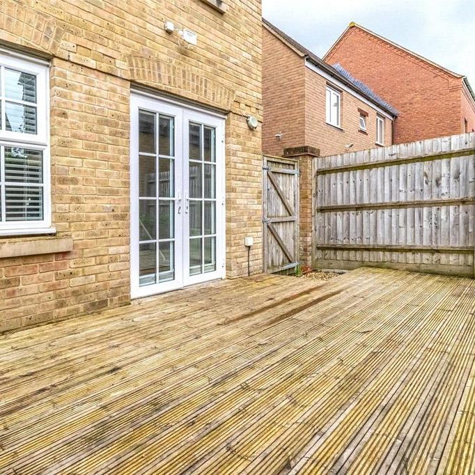 2 bedroom semi-detached house to rent - Photo 1