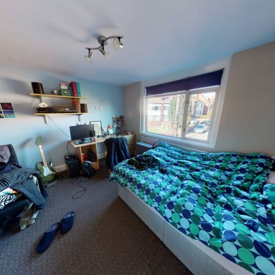 1 Ash Crescent, Leeds, LS6 3LE - Photo 1