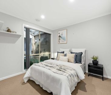 Comfortable & Convenient Living in the heart of Delahey - Photo 6