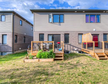 For Lease - 135 Hardcastle Drive Unit# 61, Cambridge, Ontario - Photo 3