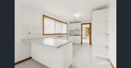 1B Iolanda Street, Rye – Spacious Family Living in a Leafy Location - Photo 4
