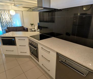 CENTRAL LOCATION !!!!! - Photo 2