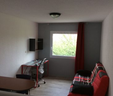 Studio meublé de 17.84 m² - proche citadelle - Photo 2