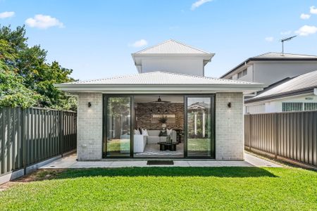 Open the Door to Designer Living - Photo 4