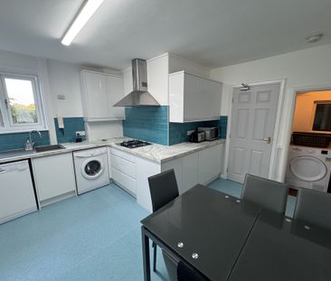 Burton Green, Clifton - P2309 - Photo 2