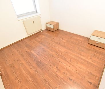 Gemütliche 2 - Zimmer Wohnung mit Loggia | ab sofort - Photo 3