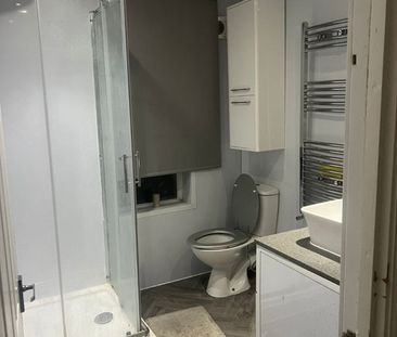 Room in a Shared House, Athelstone Road, HA3 - Photo 5