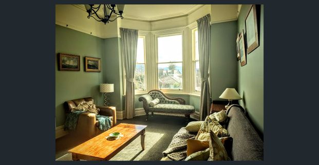 5 Bed Furnished Victorian just five minutes from CBD - Photo 1