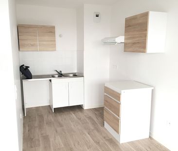 Location Appartement 2 pièces 38m² - Photo 4