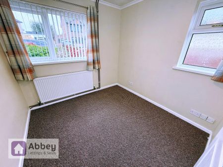 2 bedroom detached bungalow to rent - Photo 4