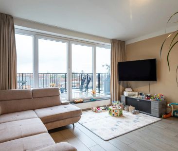 Instapklaar appartement met 2 slaapkamers en zonnig terras - Photo 1