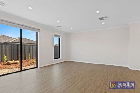 Modern Home in Huntly - Photo 3