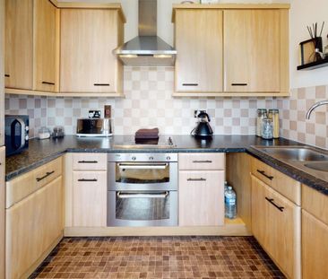 Magdalene Gardens, Whetstone, London - Photo 3