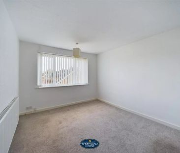 Whateleys Drive, Kenilworth - Photo 3