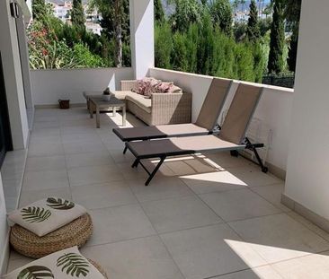 2 bedroom luxury Flat for rent in The Golden Mile, Spain - Photo 1