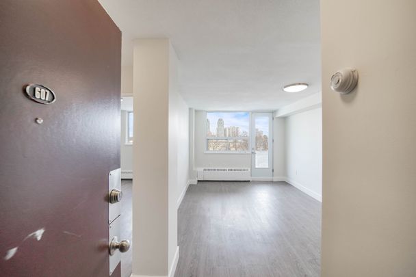 For Lease - 1500 Bathurst Street Unit# 207, Toronto, Ontario - Photo 1