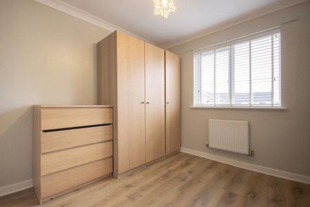 4 bedroom townhouse to rent - Photo 5