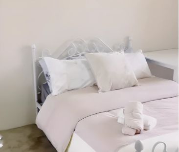 2 beds 1 bath+study - Photo 3