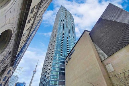 For Lease - 8 The Esplanade N/A Unit# 1812, Toronto, Ontario - Photo 3