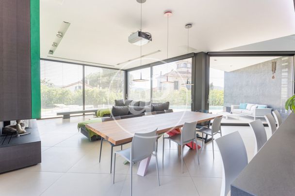 House for Rent in Valldoreix - Photo 1