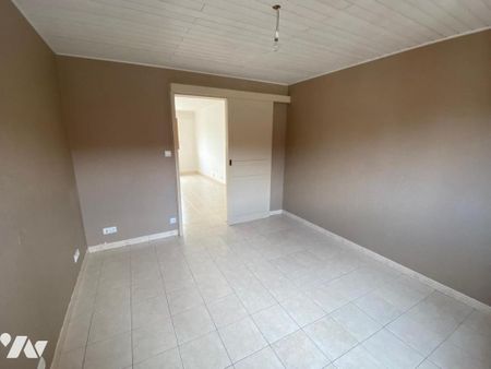 A LOUER A SECLIN (NORD) - Photo 2