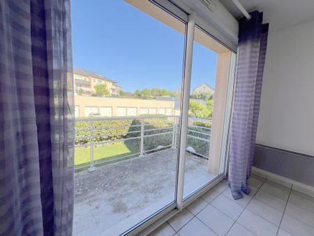 Location Appartement 2 pièces 31m² ONET LE CHATEAU 12850 - Photo 3