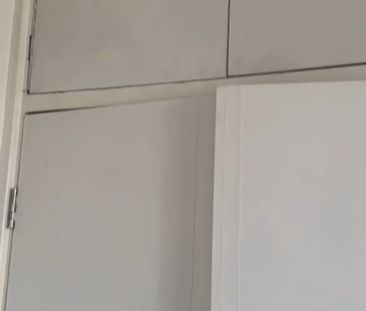 Room in a Shared Flat, Edgeworth House, NW8 - Photo 1