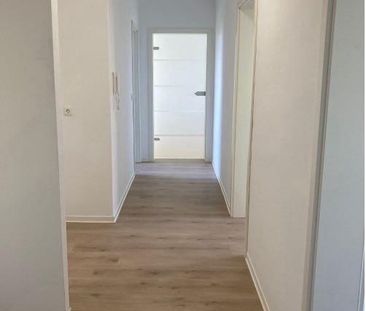 Zentrale helle 3 Zi. Wohnung in Bad Salzuflen zu vermieten - Photo 5