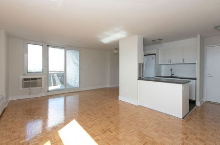 For Lease - 485 Huron Street Unit# 403, Toronto, Ontario - Photo 4