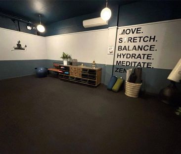 Studio to rent - Photo 2