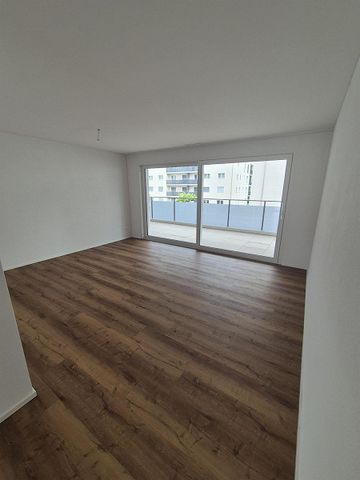 Hochwertige 4.5 Zimmerwohnung am Entenbach - Photo 4