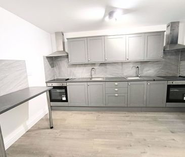 Room in a Shared House, Upper Tooting Road, SW17 - Photo 3