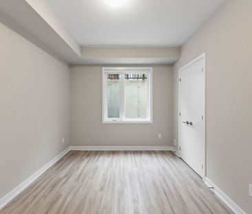 For Lease - 14 David Eyer Road Unit# 1014, Richmond Hill, Ontario - Photo 3