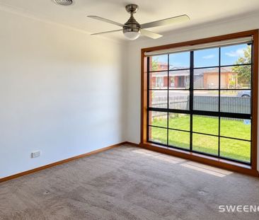 6 Brennan Court Altona Meadows - Photo 3