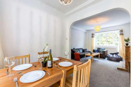 Church Street Estate, St John's Wood, NW8 - Photo 3