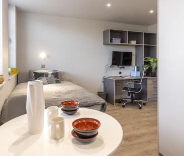 Pannell House - Photo 3