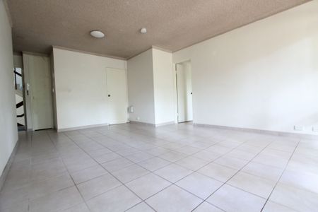 Walk to Liverpool CBD & All Amenities - Photo 3