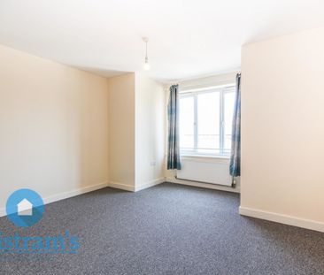2 bed Apartment for Rent - Photo 1