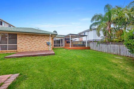 Idyllic Family Home - Photo 2