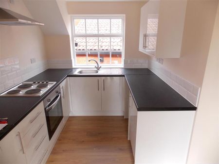 1 bedroom flat to rent - Photo 4