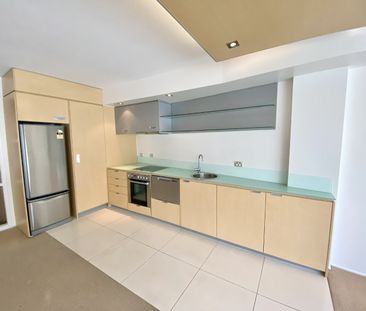 CENTURY CITY LIVING - Photo 3