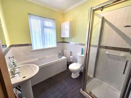 Brockton Gardens, Plymouth, PL6 - Photo 4