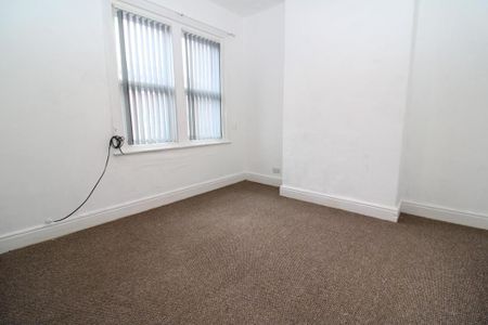 2 bedroom house to rent - Photo 2